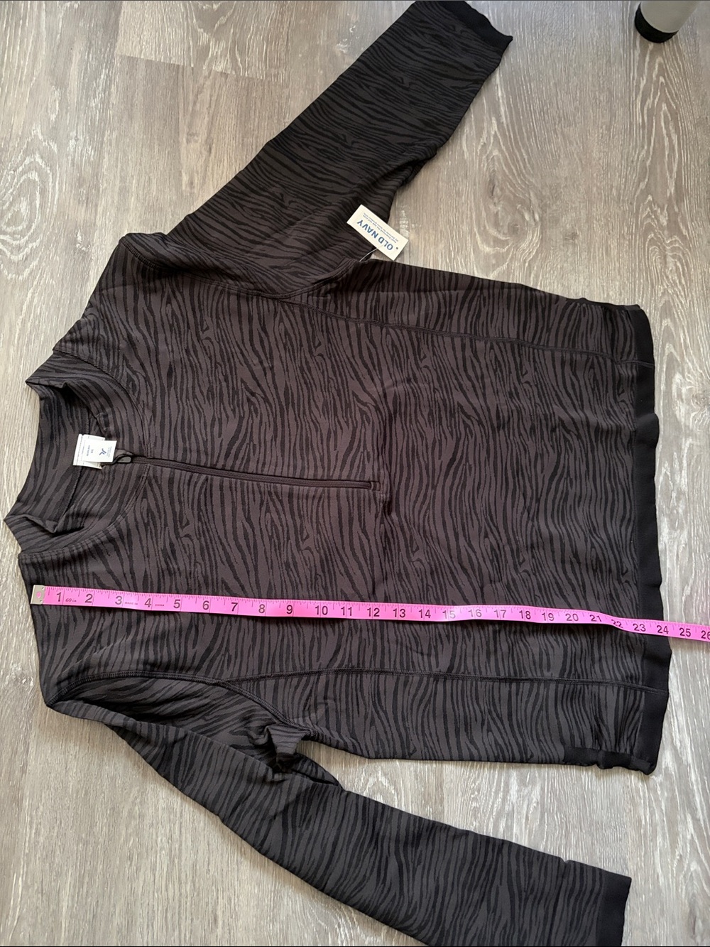 Old Navy Seamless Jacquard Mock-Neck Half-Zip Top, NWT, Multiple Sizes - Picture 2 of 16